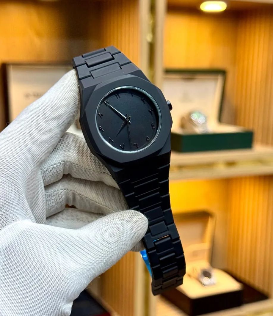 New Arabic Men’s Aura Watch Black Modern Creative